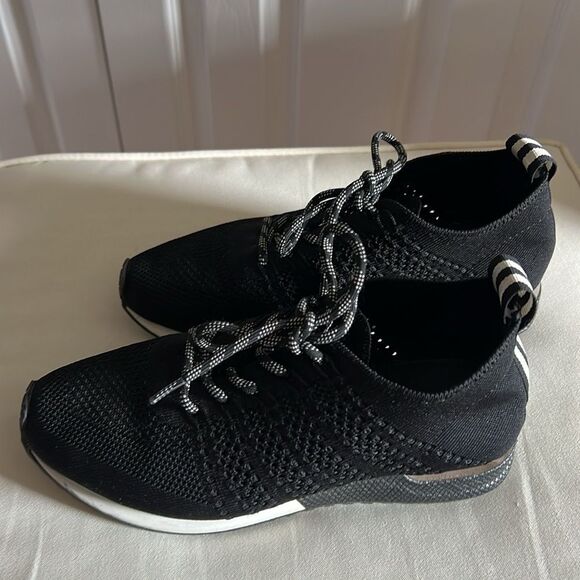 K/Slides Urban Expression Black Knit Sneakers with Silver back detail - Picture 4 of 8
